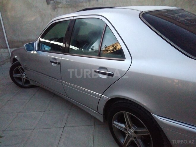 Mercedes C 220 1999, 337,000 km - 2.2 л - Bakı