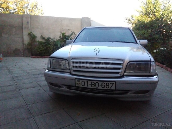 Mercedes C 220 1999, 337,000 km - 2.2 л - Bakı