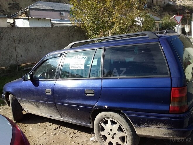 Opel Astra 1995, 400,000 km - 2.0 l - Bakı