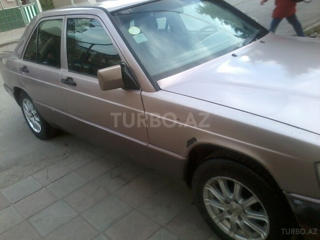 Mercedes 190 1993, 425,000 km - 1.8 l - Sumqayıt