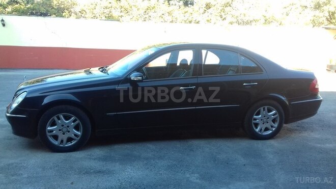 Mercedes E 220 2002, 287,000 km - 2.2 l - Göyçay