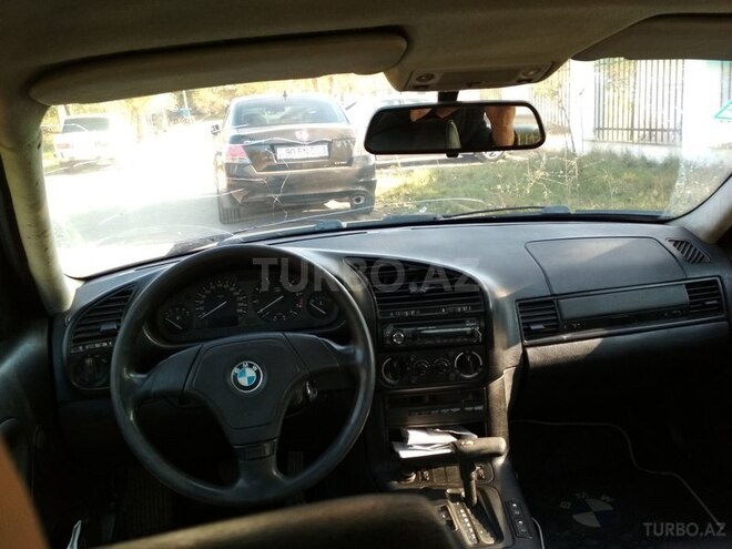 BMW 320 1994, 320,000 km - 2.0 l - Şirvan