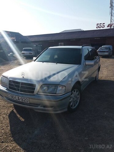 Mercedes C 240 1999, 257,000 km - 2.4 л - Mingəçevir