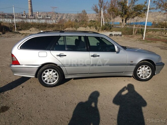 Mercedes C 240 1999, 257,000 km - 2.4 л - Mingəçevir