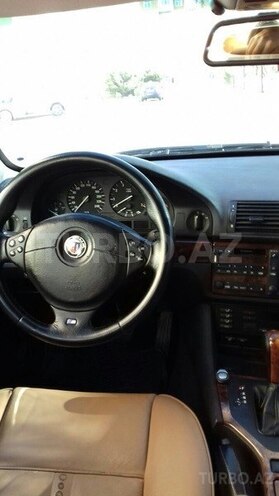 BMW 535 2000, 261,000 km - 3.5 l - Bakı