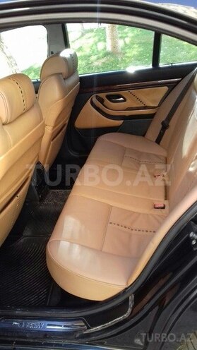BMW 535 2000, 261,000 km - 3.5 l - Bakı