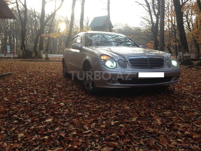 Mercedes E 270 2002, 308,000 km - 2.7 l - Bakı