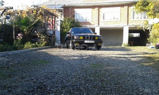 BMW 520 1993, 223,000 km - 2.0 l - Lənkəran