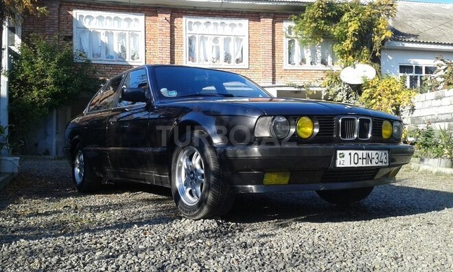 BMW 520 1993, 223,000 km - 2.0 l - Lənkəran