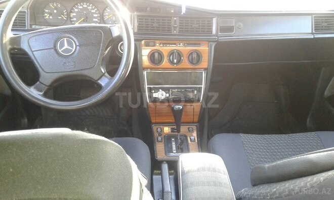 Mercedes A 190 1992, 358,769 km - 0.2 l - Sumqayıt