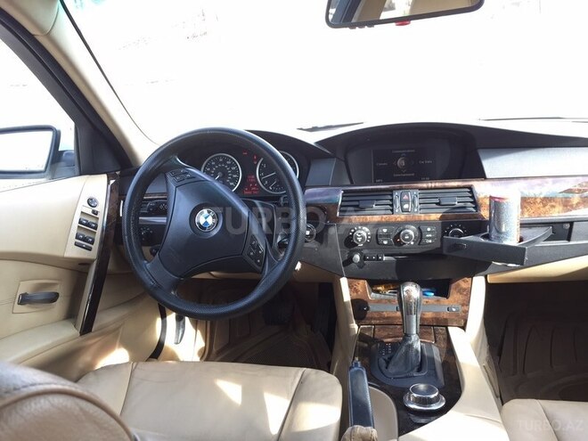 BMW 530 2006, 260,000 km - 3.0 l - Bakı