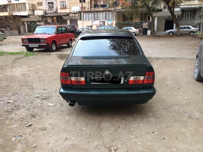 BMW 520 1992, 256,000 km - 2.0 l - Bakı