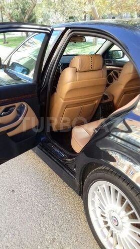 BMW 535 2000, 261,000 km - 3.5 л - Bakı