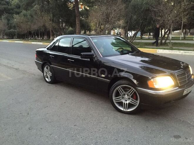 Mercedes C 280 2000, 238,000 km - 2.8 l - Sumqayıt