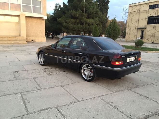 Mercedes C 280 2000, 238,000 km - 2.8 l - Sumqayıt