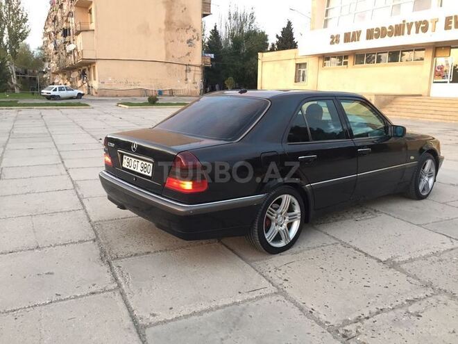 Mercedes C 280 2000, 238,000 km - 2.8 l - Sumqayıt