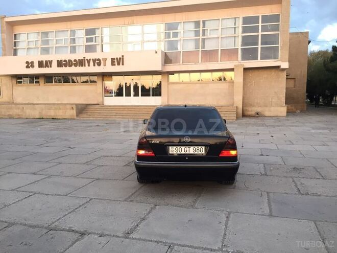 Mercedes C 280 2000, 238,000 km - 2.8 l - Sumqayıt