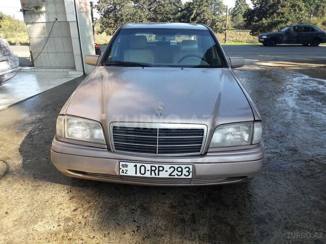 Mercedes C 180 2004, 250,963 km - 1.8 l - Lənkəran