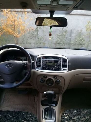 Hyundai Accent 2008, 132,000 km - 1.6 l - Bakı
