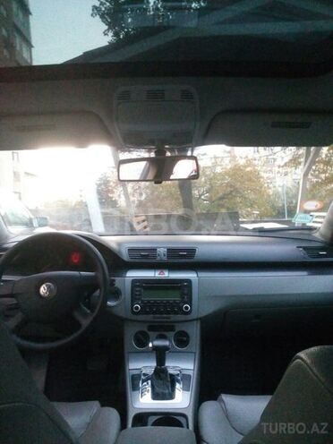 Volkswagen Passat 2005, 150,000 km - 2.0 л - Bakı