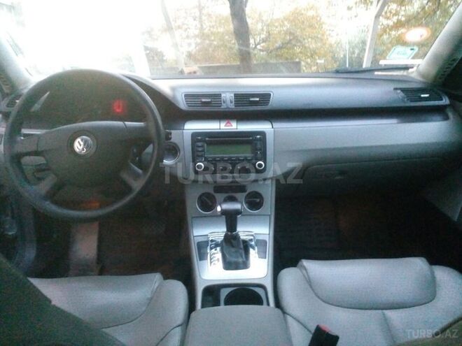 Volkswagen Passat 2005, 150,000 km - 2.0 л - Bakı