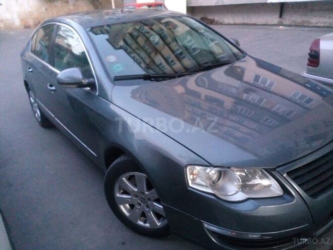 Volkswagen Passat 2005, 150,000 km - 2.0 л - Bakı