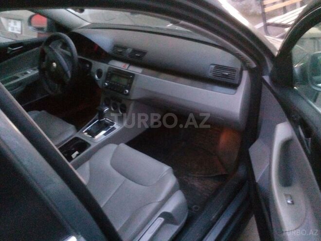 Volkswagen Passat 2005, 150,000 km - 2.0 л - Bakı