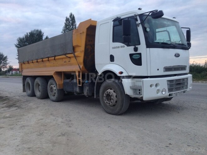 Ford Cargo 2011, 68,000 km - 9.0 l - Bakı