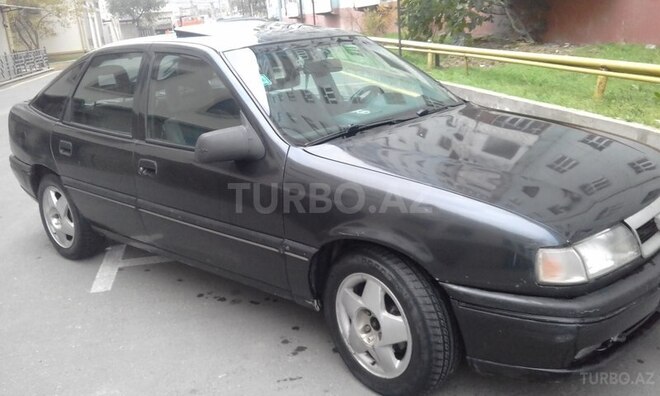 Opel Vectra 1995, 414,000 km - 2.0 l - Sumqayıt