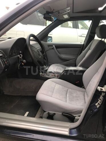 Mercedes C 220 1998, 230,000 km - 2.2 l - Bakı