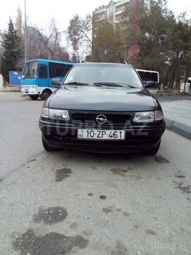 Opel Astra 1996, 232,000 km - 1.6 л - Sumqayıt
