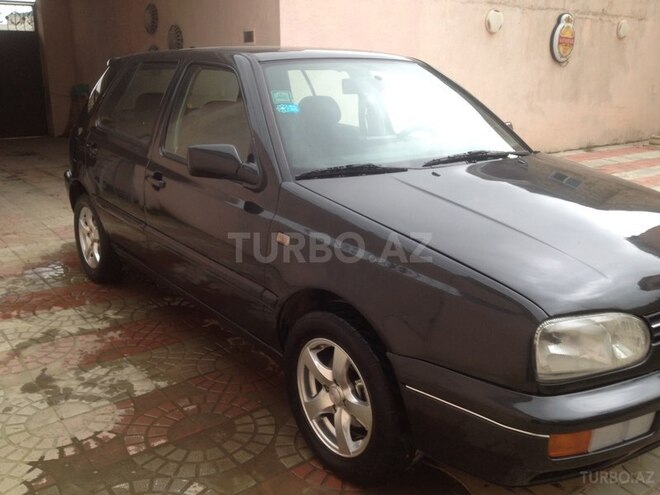 Volkswagen Golf 1995, 195,000 km - 1.9 l - Bakı