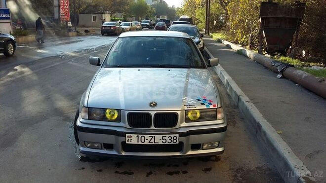 BMW 320 1996, 278,000 km - 2.0 l - Bakı