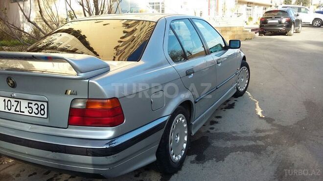 BMW 320 1996, 278,000 km - 2.0 l - Bakı