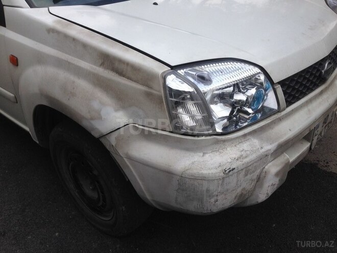 Nissan X-Trail 2002, 266 km - 0.2 л - Bakı