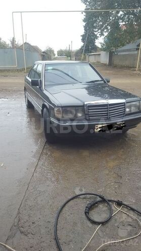 Mercedes 190 1990, 35,468 km - 2.3 l - Cəlilabad