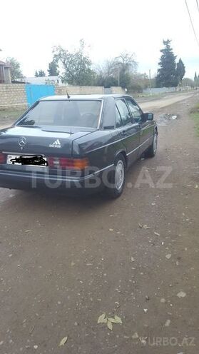 Mercedes 190 1990, 35,468 km - 2.3 l - Cəlilabad