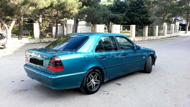 Mercedes C 200 1998, 321,000 km - 2.0 л - Bakı