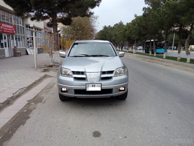 Mitsubishi Airtrek 2003, 160,000 km - 2.4 л - Sumqayıt