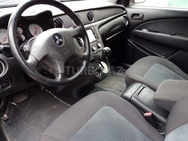Mitsubishi Airtrek 2003, 160,000 km - 2.4 л - Sumqayıt