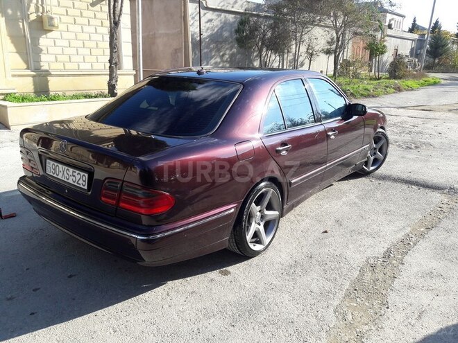 Mercedes E 270 2001, 280,000 km - 2.7 l - Bakı