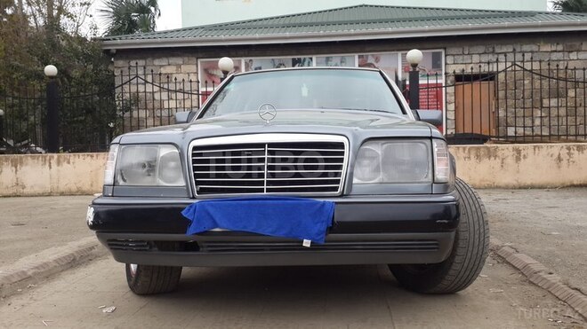 Mercedes E 230 1990, 450,000 km - 2.3 l - Lənkəran