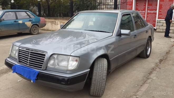 Mercedes E 230 1990, 450,000 km - 2.3 l - Lənkəran