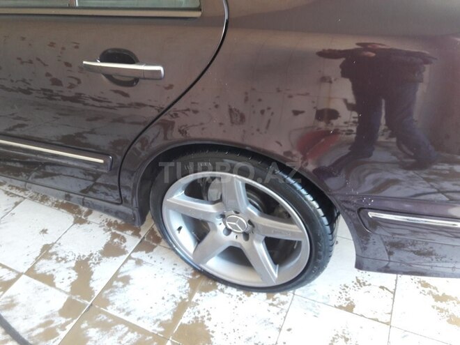 Mercedes E 270 2001, 280,000 km - 2.7 l - Bakı
