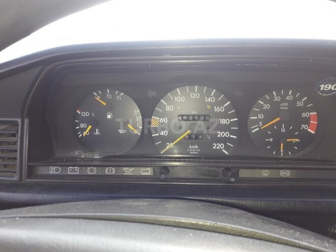 Mercedes 190 1992, 412,000 km - 2.0 l - Ağcabədi