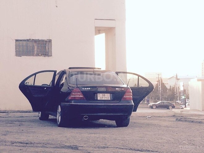 Mercedes C 240 2001, 192,000 km - 2.6 l - Bakı