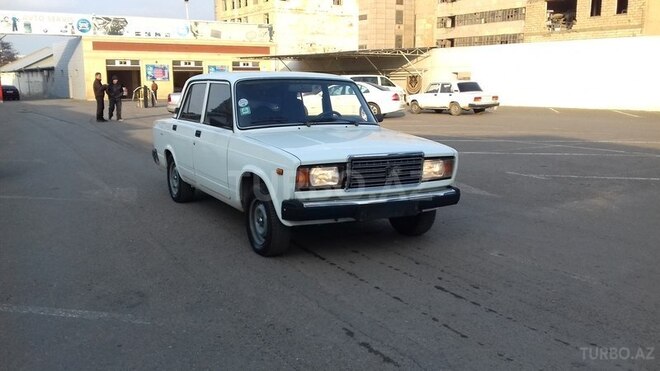 LADA (VAZ) 2107 2011, 97,500 km - 1.6 l - Göygöl