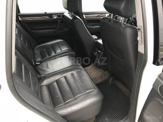 Volkswagen Touareg 2004, 248,886 km - 3.2 л - Bakı