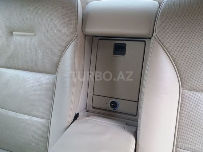 Audi A8 2008, 190,000 km - 0.4 l - Mingəçevir