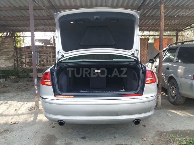 Audi A8 2008, 190,000 km - 0.4 l - Mingəçevir